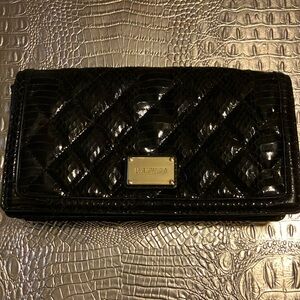 New Love Mocschino 🐍 snake skin purse.